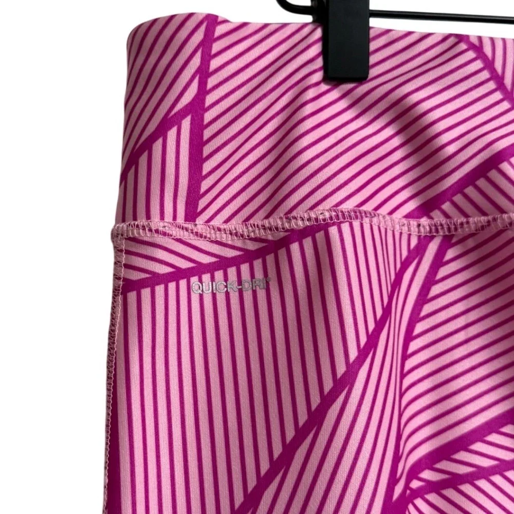 Xersion Womens 2XL Plus Pink Geometric Quick-Dry Cropped Leggings Mesh Panels - Picture 4 of 5